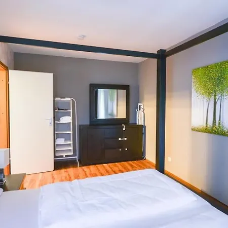 Comfortable 3 Room Apartment, Ideal For Messe Fair Hannover Exterior photo